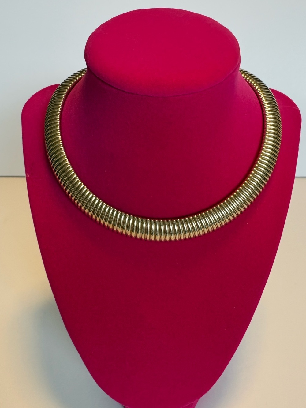 Vintage Gold Tone Omega Collar Necklace Statement Choker 16.5”